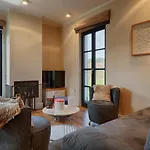 Hébergement de vacances Reetland Am - Premium Reetdachvilla Mit 3 Schlafzimmern, Sauna, Kamin Und Massagesessel F05 Dranske