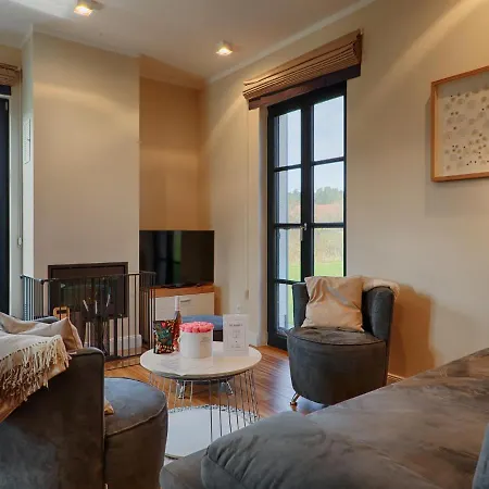 Tatil Evi Reetland Am - Premium Reetdachvilla Mit 3 Schlafzimmern, Sauna, Kamin Und Massagesessel F05 Dranske