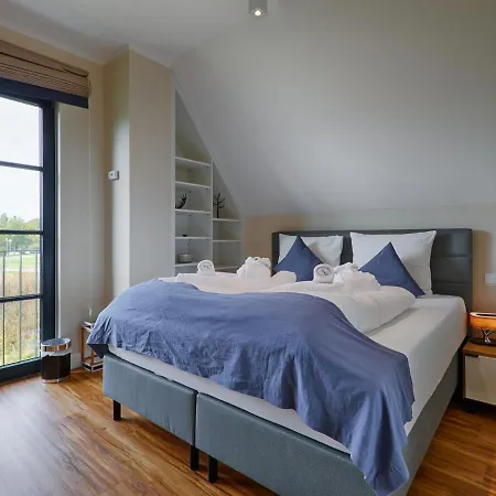 Reetland Am - Premium Reetdachvilla Mit 3 Schlafzimmern, Sauna, Kamin Und Massagesessel F05 Tatil Evi *