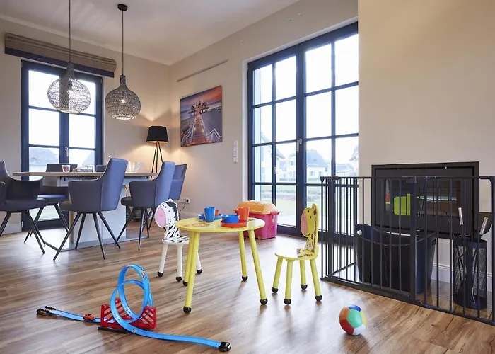 Reetland Am - Premium Reetdachvilla Mit 3 Schlafzimmern, Sauna, Kamin Und Massagesessel F05