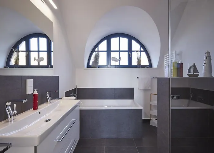 Reetland Am - Premium Reetdachvilla Mit 3 Schlafzimmern, Sauna, Kamin Und Massagesessel F05 درانسكي