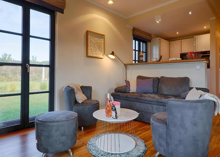 Reetland Am - Premium Reetdachvilla Mit 3 Schlafzimmern, Sauna, Kamin Und Massagesessel F05