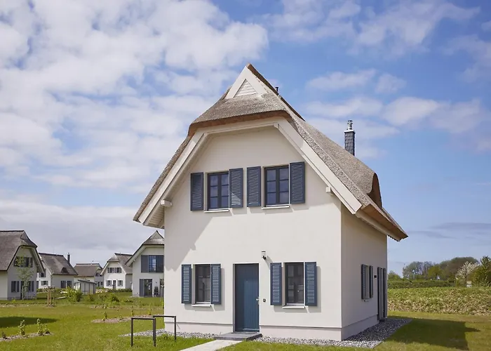 Reetland Am - Premium Reetdachvilla Mit 3 Schlafzimmern, Sauna, Kamin Und Massagesessel F05 بيت للعطل *